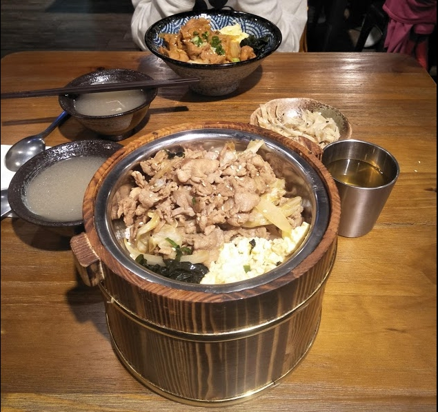 amyuchen's tweet photo. Welcome to Taiwan~
#ThisAttackComesFromTaiwan 
#ThisAttackComeFromTaiwan 
#TaiwanCanHelp  #TaiwanIsHelping https://t.co/wdgyVqubXR