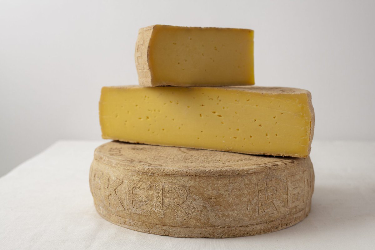 Dutch Cuisine tweet media