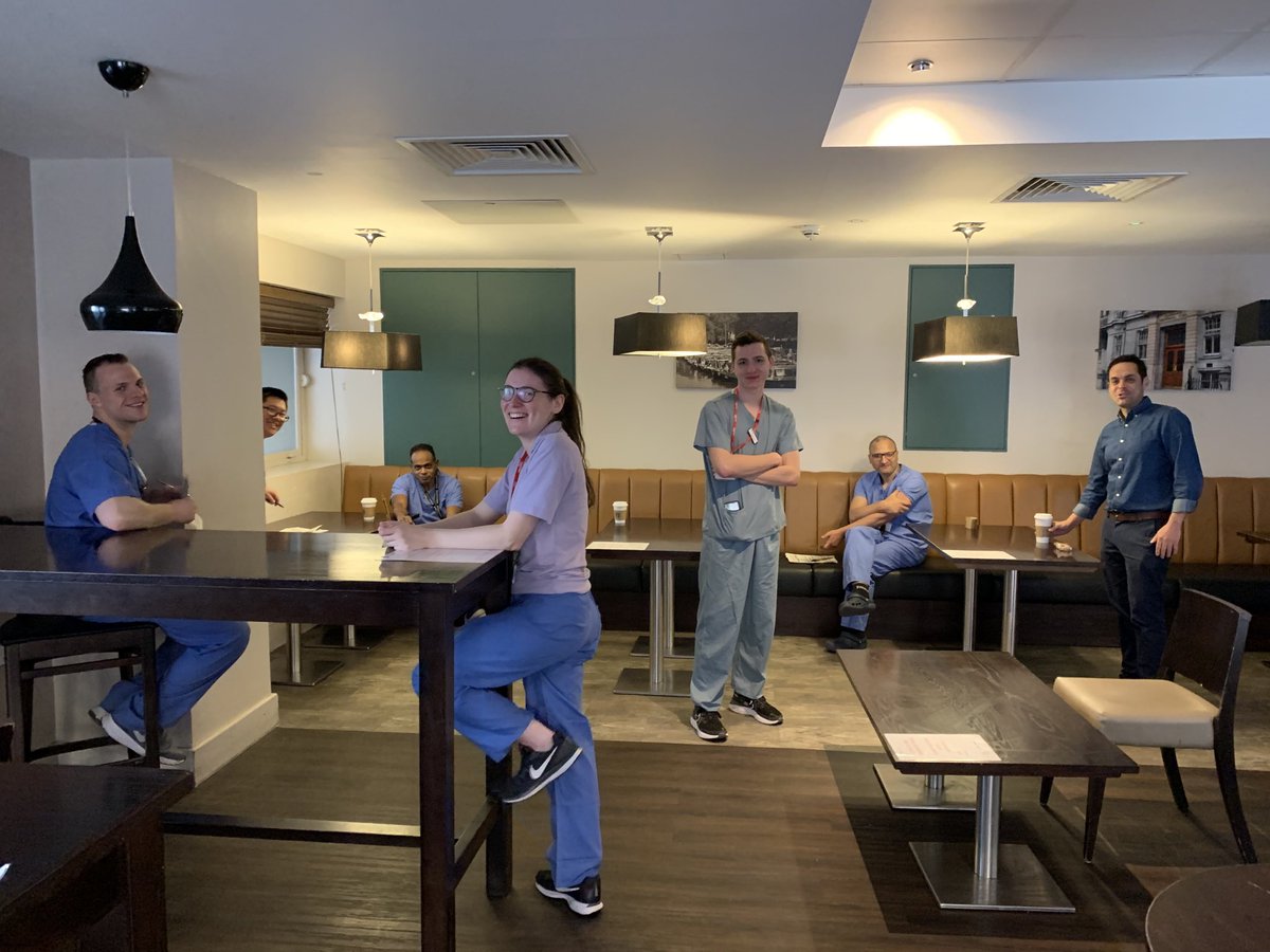 aimeedimarco's tweet photo. My wonderful #acutesurgery team having a #sociallydistant post ward round coffee. Special thanks to our medical students for joining us @ImperialNHS https://t.co/MHNn7JJapX