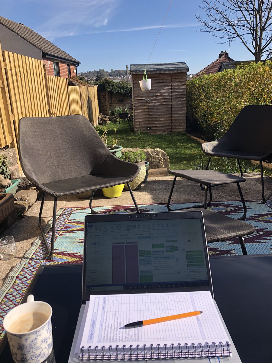 amywLivingPlus's tweet photo. Welfare calls from the garden this morning. Hoping our agents and tenants have enjoyed this weather just as much as I have in these testing times! https://t.co/h2BTrjONa8