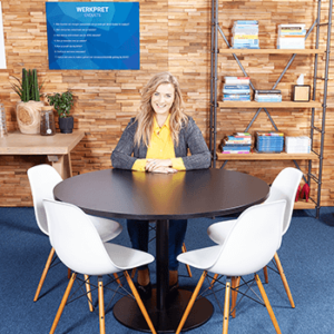 Veranderen's tweet photo. Hoe automatiseer je alle HR-processen? Tijdens dit gratis webinar op 16 april geeft Britt Breure, de enige HR-medewerker bij AFAS, inspiratie om ESS en MSS optimaal in te zetten. Meld je hier aan: https://t.co/xV0GZtJKdD https://t.co/JqFfIO8j6A