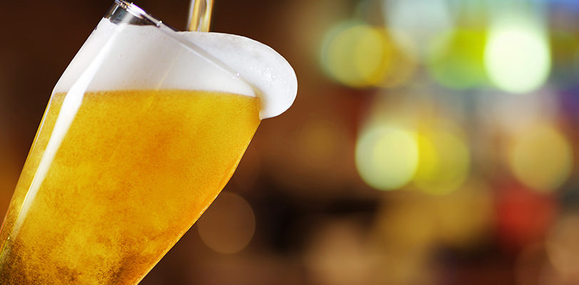 Pour fêter le lancement de sa nouvelle bière WZM Barry, la brasserie <a href="/wzmbeer/">WZM BEER</a> la livre en pression directement chez toi à Lille ce vendredi ! Inscriptions ici ➡ wzm.beer/onlachepaslapr…