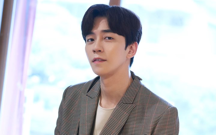 which drama/movie/variety show etc you first knew this actor?actor: shin sung rok