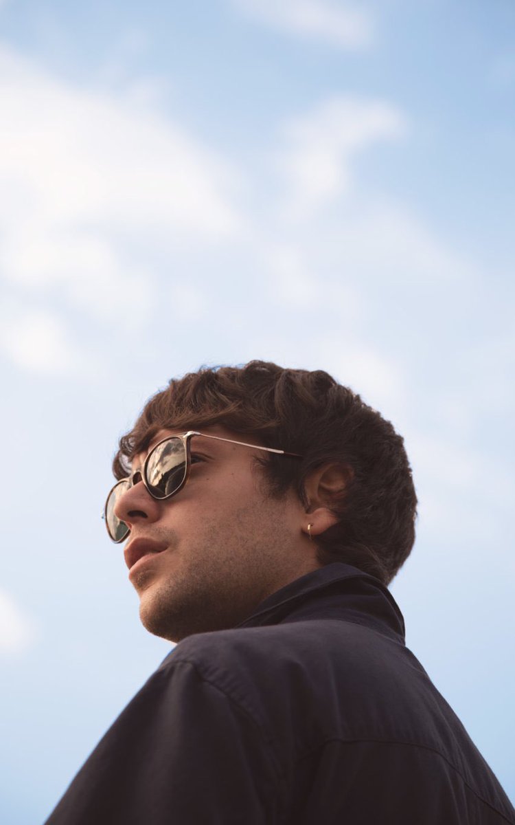 humanpills1's tweet photo. #humanoftheday : @gazzelledaje
Flavio Pardini, in arte #gazzelle , è un cantautore italiano che occupa la scena #indie . In occasione dell’uscita della sua nuova canzone “Ora che ti guardo bene”, ripercorriamo insieme i suoi successi #humanpills #15aprile #musica https://t.co/WxMkSWoVTS