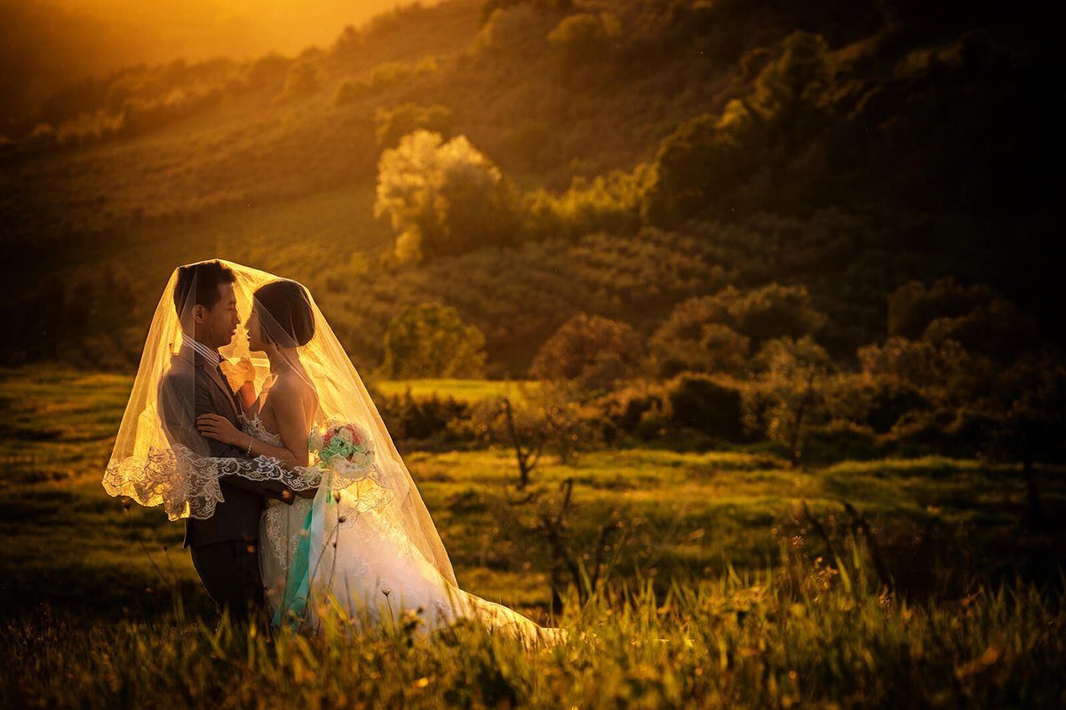Massimo_Ragio's tweet photo. Uno dei migliori Wedding Photographer al mondo è Toscano. Duccio Argentini: https://t.co/sHzx6yzLoI https://t.co/CY38kHhOEE