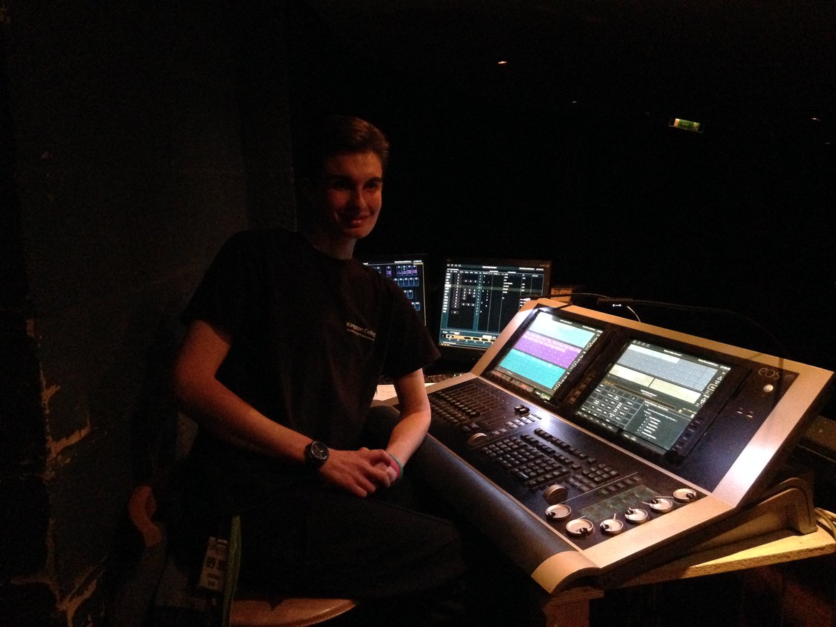 rosebruford's tweet photo. If you want to find out about life as a @rosebruford student join Lighting Design student @jakepaige12 & Acting student @eleanor_kirby_ for our webinar at 4pm this afternoon (15 April). Email laura.harris@bruford.ac.uk to register. #rbcLD #rbcACT https://t.co/nrFT9BnUtN