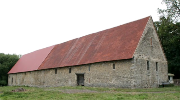 Boxley Cistercian Abbey is now mostly just the gigantic tithe barn of the monastery and some very large perimeter walls on the outskirts of Maidstone. but hello, what's this. a plan! and 3D data?!