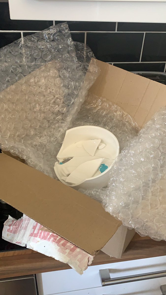 nowimdannie's tweet photo. @pgsuk I’ve just had my pet bowl delivered and it’s all smashed please can someone get back to me !!! https://t.co/Y5PsqmkPPR