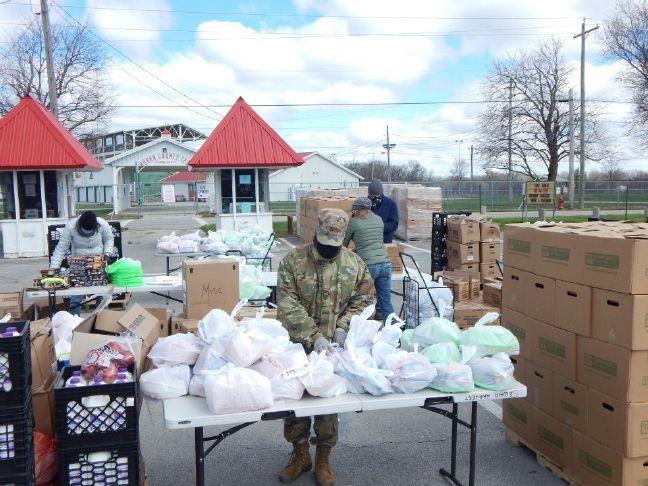 HuronCountyFair's tweet photo. Thank you 💚 Second Harvest Food Bank of North Central Ohio for providing our community with help during this time. What an incredible way to give back. We're all in this together!
#HuronCounty #Ohio #fairgrounds #fair #FFA #farmlove #giveback #LocalHeroes #supportlocal #together https://t.co/yHQ3c5XhGh