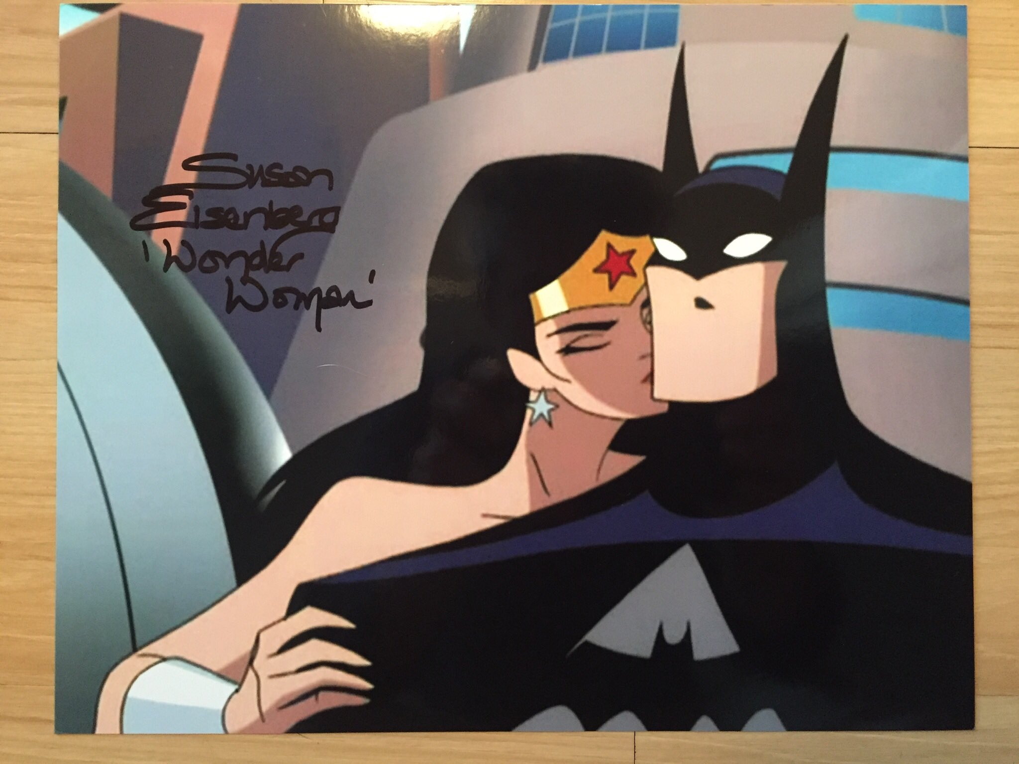 The batman deals kisscartoon