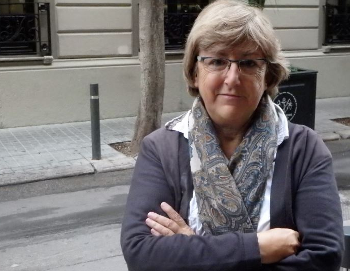 BlanquernaFCS's tweet photo. 💡"Una professió d'entrega a la comunitat. Els infermers són, ara i sempre, vitals per a la nostra societat". Ens ho explica la professora Isabel Pérez, en una entrevista publicada al blog de Granés Batxillerat @isabelpp1956 @montse_lamoglia 
➡️https://t.co/96rFLqAWC0 https://t.co/NYBTc5SgLV