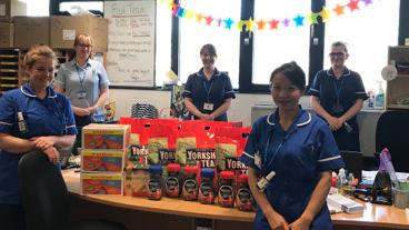 As long as we have tea and coffee we are invincible against #covid19 many thanks to Stewart from <a href="/GolborneParkPir/">GolborneParksideARLFC</a> and <a href="/Golbornesptsjfc/">Golborne Sports JFC</a> for this fabulous treat @Bridgewater_NHS #nhs #ThankYou #communitynursing #eastteam