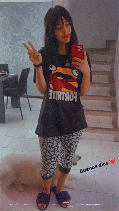 Holis por la ma&ntilde;ana :3 https://t.co/FCWxqgfAjF