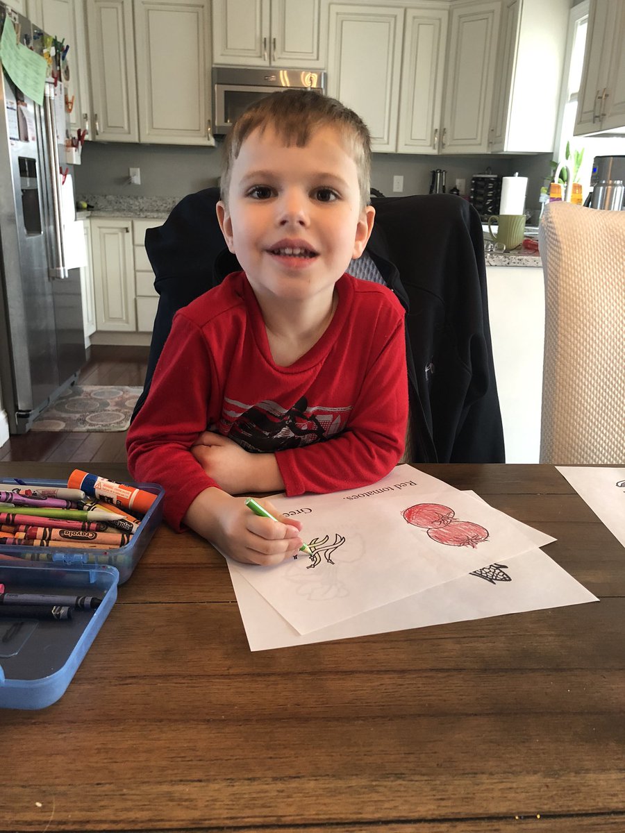 kayzigg's tweet photo. @IGE3Edgemere fruit and veggie coloring https://t.co/ZjWTLLpsAE