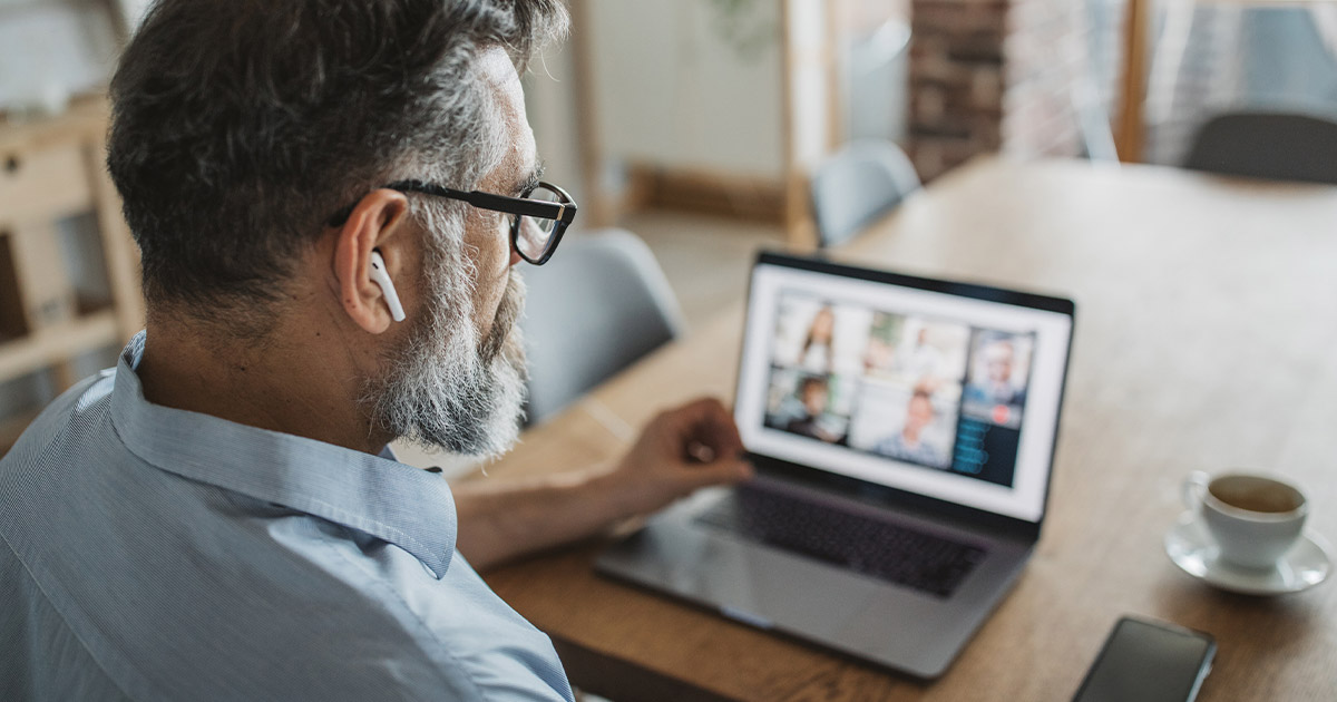 morefireagency's tweet photo. 🔥 Wie das #Coronavirus #Wirtschaft und #OnlineMarketing beeinflussen wird &amp; 7  Maßnahmen, mit denen Du Dein Online-Marketing während der Coronavirus-Krise von Zuhause aus verbessern kannst – das alles findest Du hier!👇 
https://t.co/TANPaz3cZ5

#morefireagency #morefireblog https://t.co/mwuvhMrC0C