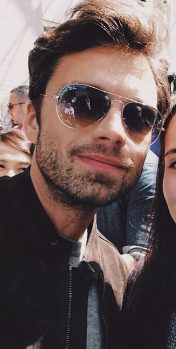 mischiefstan's tweet photo. goodnight only to the light of my life sebastian stan ,, also, go interact with my pinned ♡. https://t.co/DC2eRM4IoV
