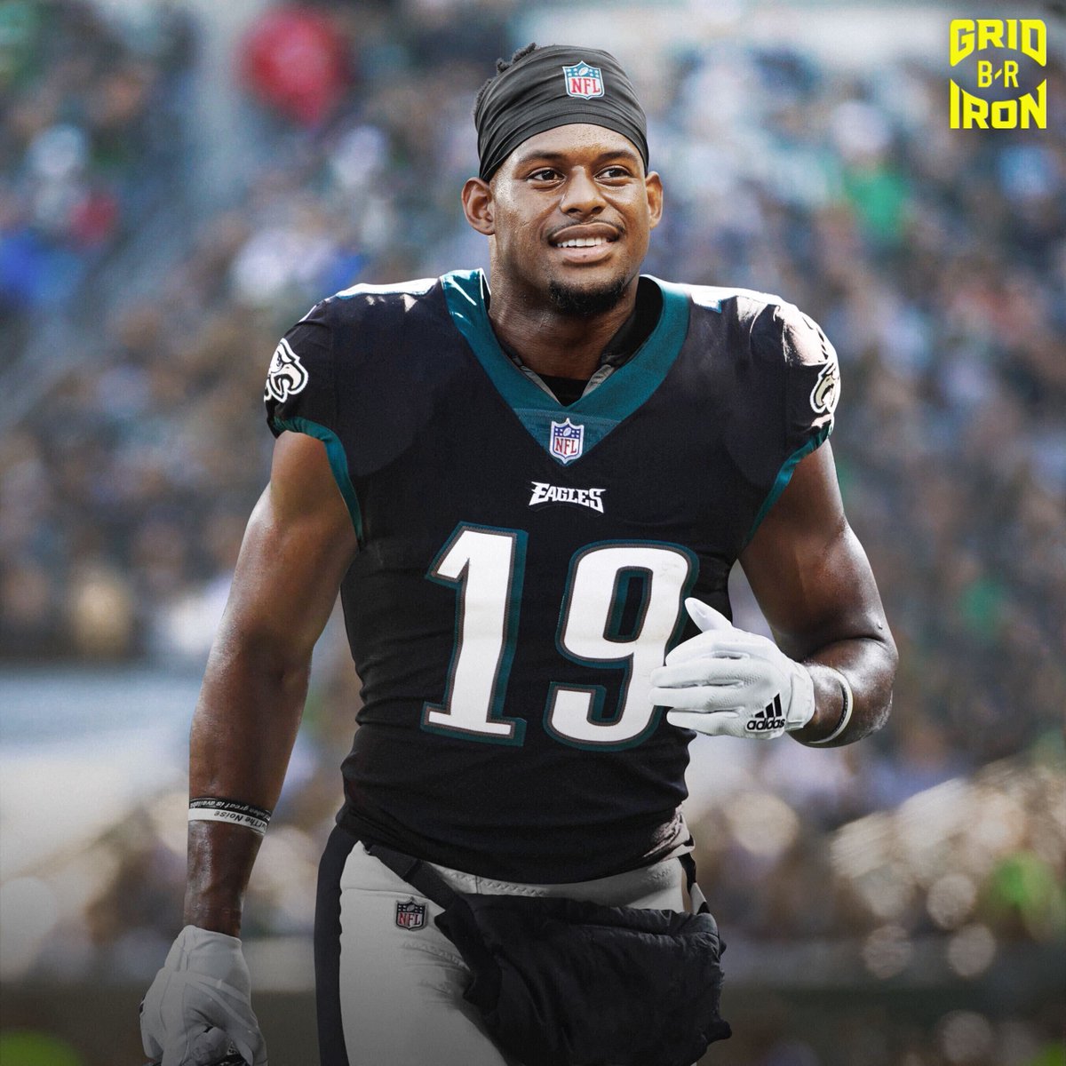 brgridiron's tweet photo. B/R revisited the historic 2017 class for our #NFLReDraft.

League would be wildly different  👁‍🗨

1️⃣ Browns get @PatrickMahomes

2️⃣ Niners get @deshaunwatson

4️⃣ Jaguars get @gkittle46

1️⃣4️⃣ Eagles get @TeamJuJu

Full first round: https://t.co/YQsaWpqTHV https://t.co/Xag2JBoqHa