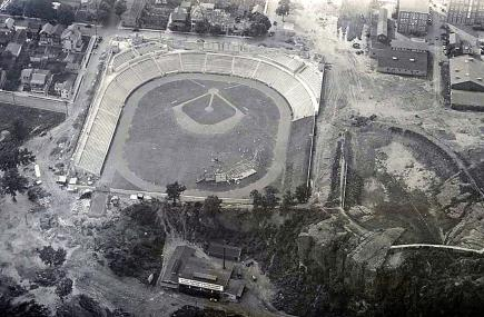 Paterson_Falls's tweet photo. FACEBOOK LIVE - The History of Hinchliffe Stadium 

Join Ranger Kelsey tomorrow, Thursday April 16, at 2:00pm (EST) as she explores the history of Paterson's Hinchliffe Stadium. #FindYourPark #FindYourVirtualPark #RangerChat https://t.co/nLCqJd4yE8