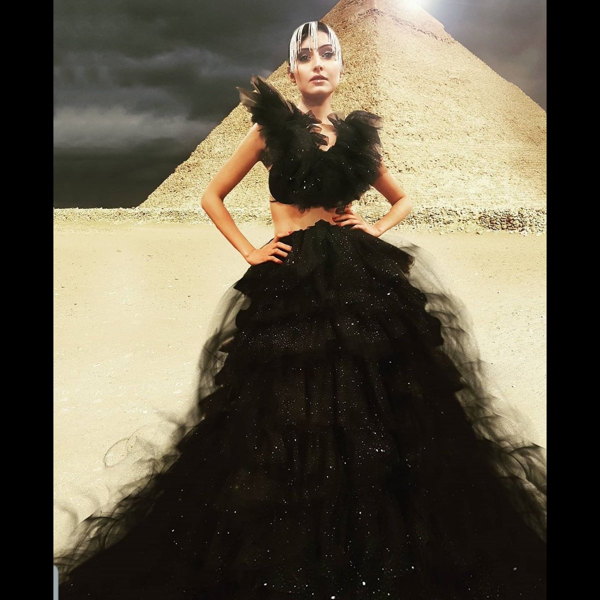 MeganCanningsDesigns tweet media