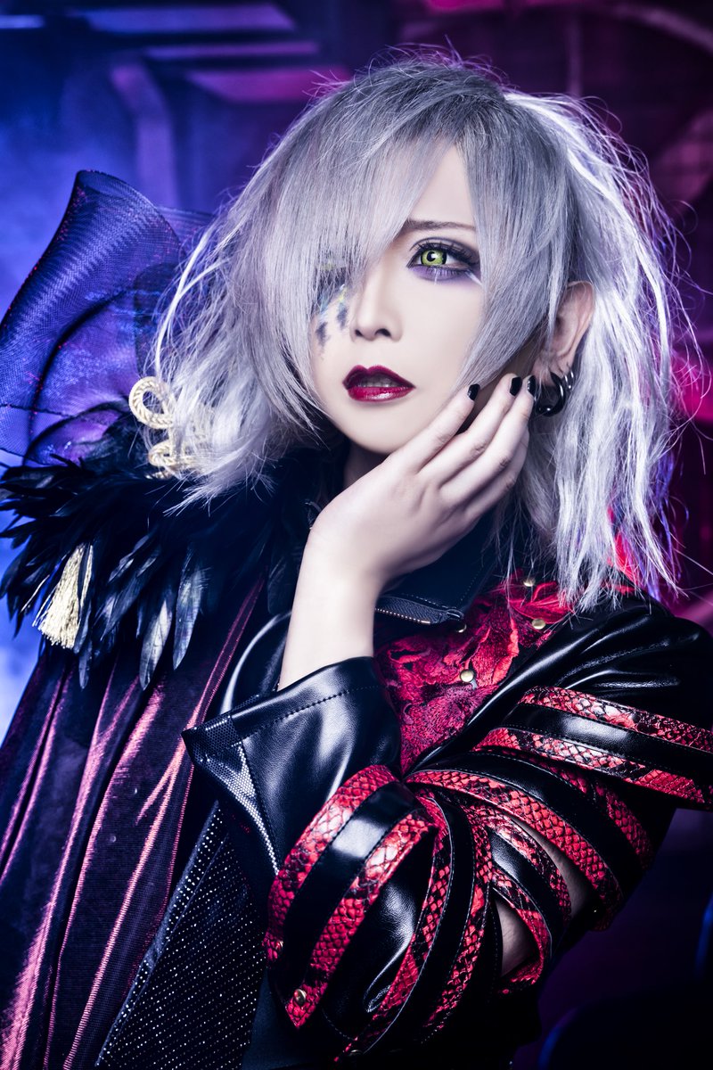 ayanami_ray0704's tweet photo. 【新アー写公開】
リブラヴェル　レイ

2020年10月12日(月)
高田馬場AREA単独公演
『SALVATION.』

「RT」と「いいね」した人に「個人アー写別タイプ」送ります https://t.co/APGOwCP1LV
