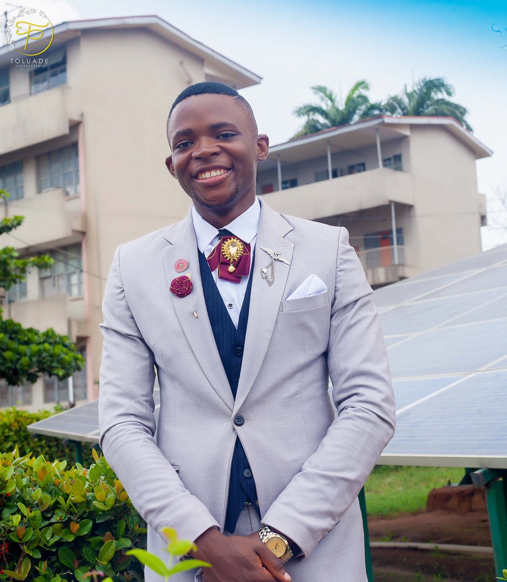 daddy_ojo's tweet photo. I keep learning, I keep doing my best with available resources.
I am what I am today by the grace of God & also by the help of wonderful people I'm surrounded with.
#Thankful
#DaddyOjoRecommends
#PrayForHumanity
#StayHomeStaySafe
#PrayersForCoronaFreeWorld
#BookWorm https://t.co/Eowd6SutM6
