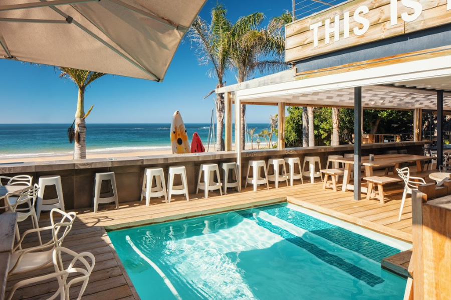HelloMagSA's tweet photo. 🎁WIN with #HelloGiveaways!🎁

We’re giving away a 2 night midweek stay at The Bungalow in Plettenberg Bay valued at R7,700 that includes breakfast on both mornings. 

To enter simply subscribe to our weekly newsletter at https://t.co/aXzKNNRCUg, then like and retweet this post. https://t.co/rVrubF3vzu