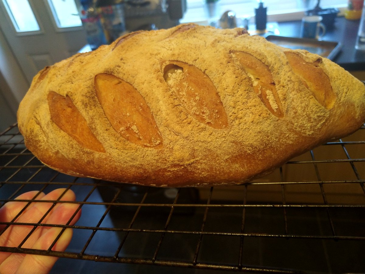 DosCatering's tweet photo. Just so beautiful that bread @dwbridge1 @RealBread @fraudossantos @Simonprice8 @Caterertweets https://t.co/eeUyhyVsOB