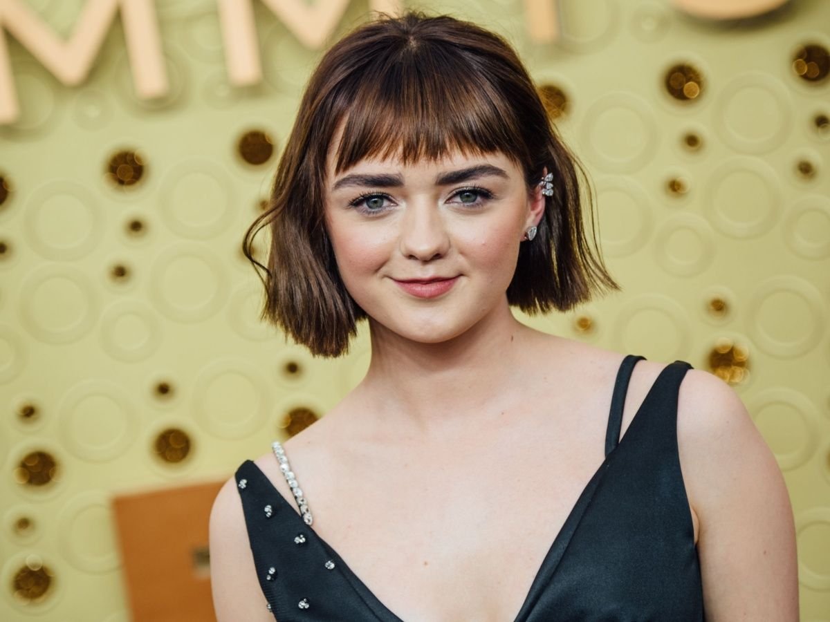 And Happy Birthday to Maisie Williams too  