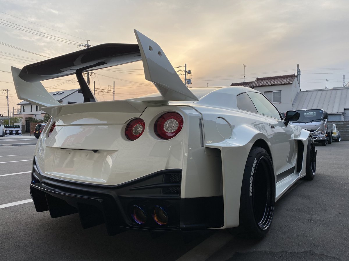 K King Gt R シルエットworksかっこいい Libertywalk Lbwk リバティーウォーク