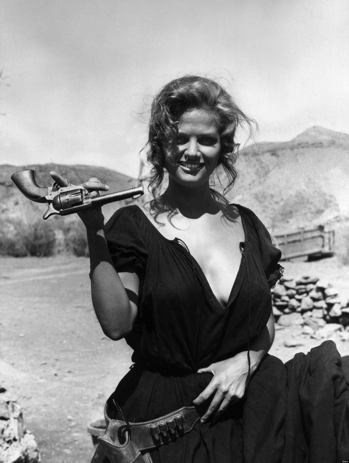 Happy birthday, Claudia Cardinale! : Behind the scenes of Sergio Leone\s ONCE UPON A TIME IN THE WEST. 