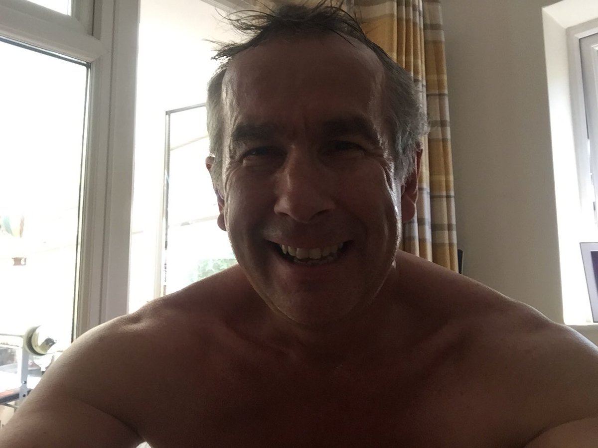 WH4X_15's tweet photo. The smile of a #Veteran that has just rowed 35000 metres and raised over £1,500.00 for @supportthewalk on his #StayAtHomeChallenge 

This will allow the charity to put 2 #veterans thru’ their Head Start Programme 
#VeteransHelpingVeterans 

Donate at https://t.co/M1nzYHjzrD https://t.co/Bq9Y1EVSFl