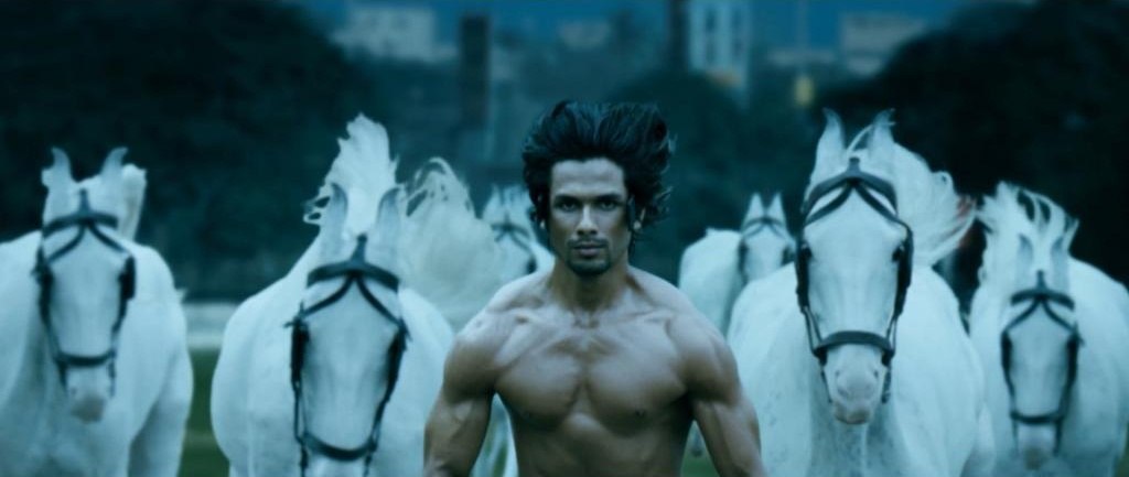 12.  #Kaminey The Game changer. The movie to break the stereotypes of being a chocolate hero. @shahidkapoor completely outperformed himself with dual Charlie & Guddu & showed the world his true potential as an actor. Its climax gives you goosebumps. Dhan te nan became an anthem