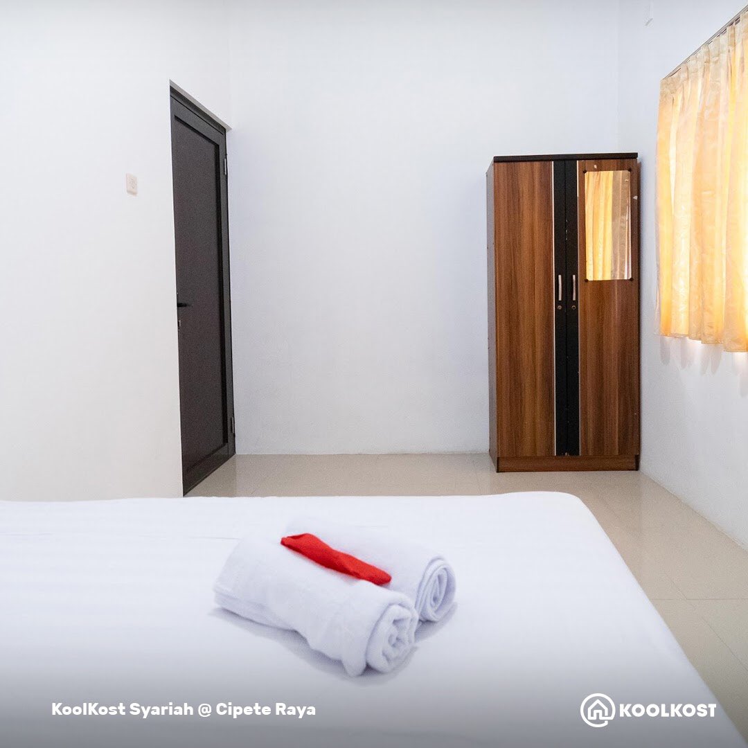 koolkostid's tweet photo. Cari tempat tinggal di #JakartaSelatan? Yups, kamu bisa pilih KoolKost Syariah @ Cipete Raya sebagai alternatif nih. Dengan fasilitas yang tersedia pasti bikin kamu jadi betah. 😉

📍 KoolKost Syariah @ Cipete Raya
🔎: #DariKosanAja #KoolKost #KoolKostIndonesia https://t.co/9iuu0Bq5WZ