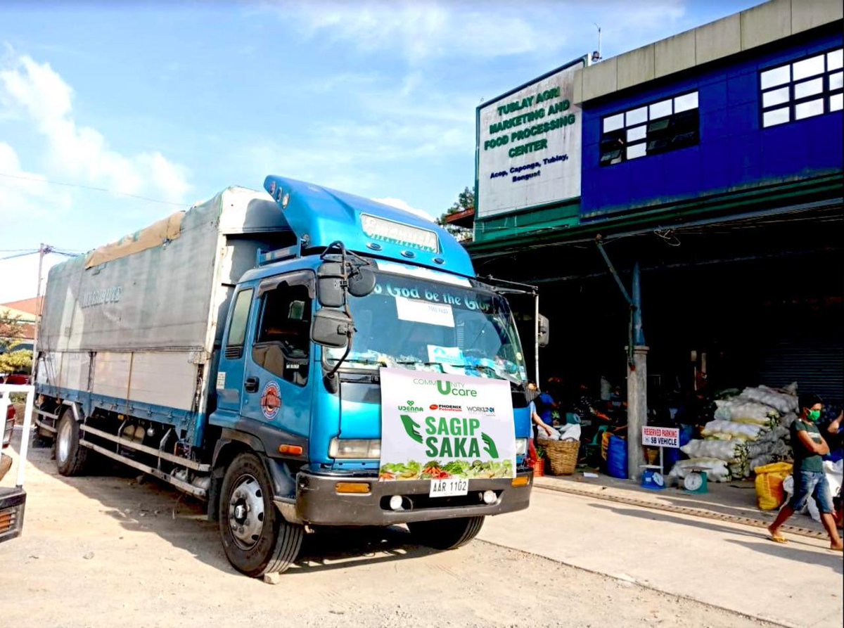 phoenixfuels's tweet photo. Tayo'y nakapagbigay ng tulong sa farmers ng Benguet at community ng Malabon City sa Sagip Saka program ng Udenna Foundationโค๏ธ Healthy, fresh farm produce ang na-deliver ng mga trucks powered by Pulse Technology sa Malabon residents ๐ฅฌ๐ง
๐ฅ #PhoenixFuelsHope #SasamahanKaNgPhoenix https://t.co/WXOYeuOxY9