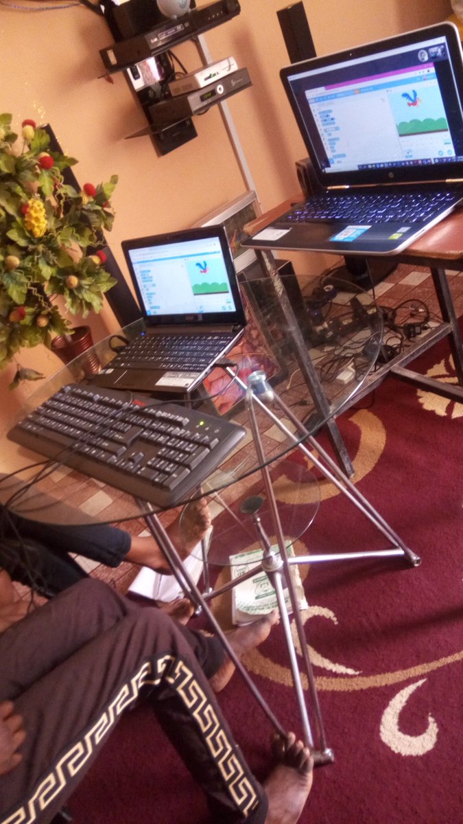 orchbby2011's tweet image. #LockdownHourofCode #Scratch #RmoteLearning #MSFTEdu
#MyChamps #FutureProgrammers exhibiting their coding skills.Thank you @coco_teejay  for leading the movement to give every student the chance to learn basic #HourofCode with @Scratch sparks creativity skills