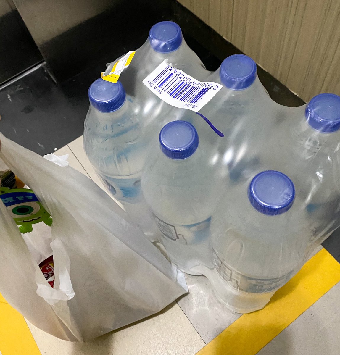 reviewkongaroi's tweet photo. วันนี้มารีวิว 7-Delivery สะดวกมากกกก สั่งง่ายด้วย แค่โหลดแอป7-Delivery กดสั่งในเเอปจะมีพนักงานมาสั่งถึงบ้านเลยไม่มีขั้นต่ำ ไม่เสียค่าส่งด้วยย ส่งในระยะ1-2โลน้าาา เ��ลา07.00-20.00 ลองสั่งดูงับบบ #รีวิวเซ่เว่น https://t.co/2ULgIxZII3