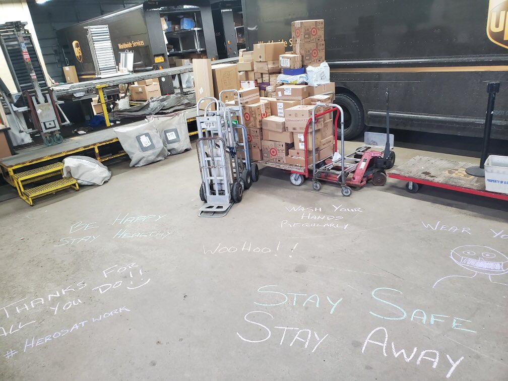Positive vibes coming out of Niagara Falls today... thanks to our folks from the Safety Committee for their Star Bursting Efforts!! <a href="/safetyfirstNED/">Northeast District Safety</a> @KurtMarxSafety <a href="/TimShea_Safety/">Tim Shea</a> <a href="/Safety1470/">Michael Shea</a> <a href="/1400_west/">West Division 1400 Safety</a>
