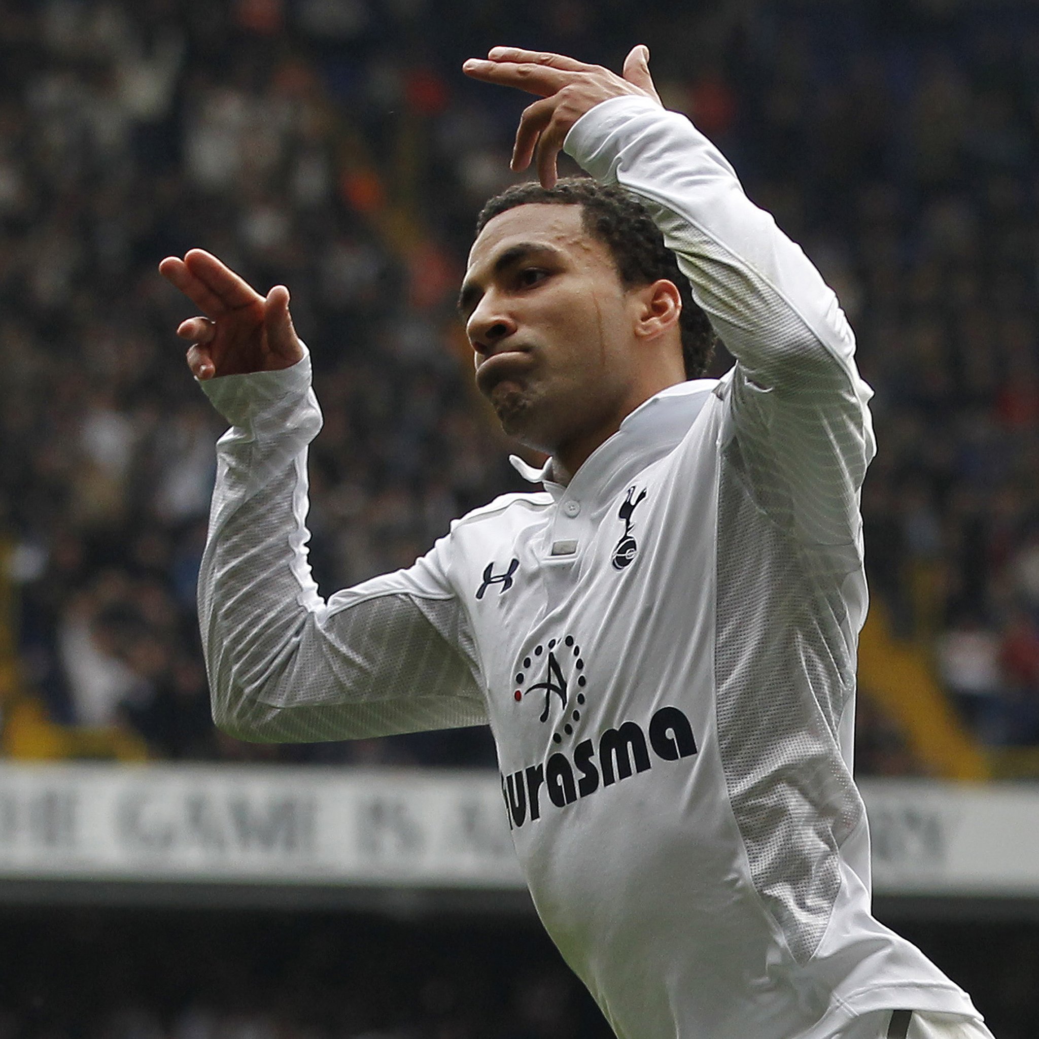 Happy 35th Birthday to Aaron Lennon   