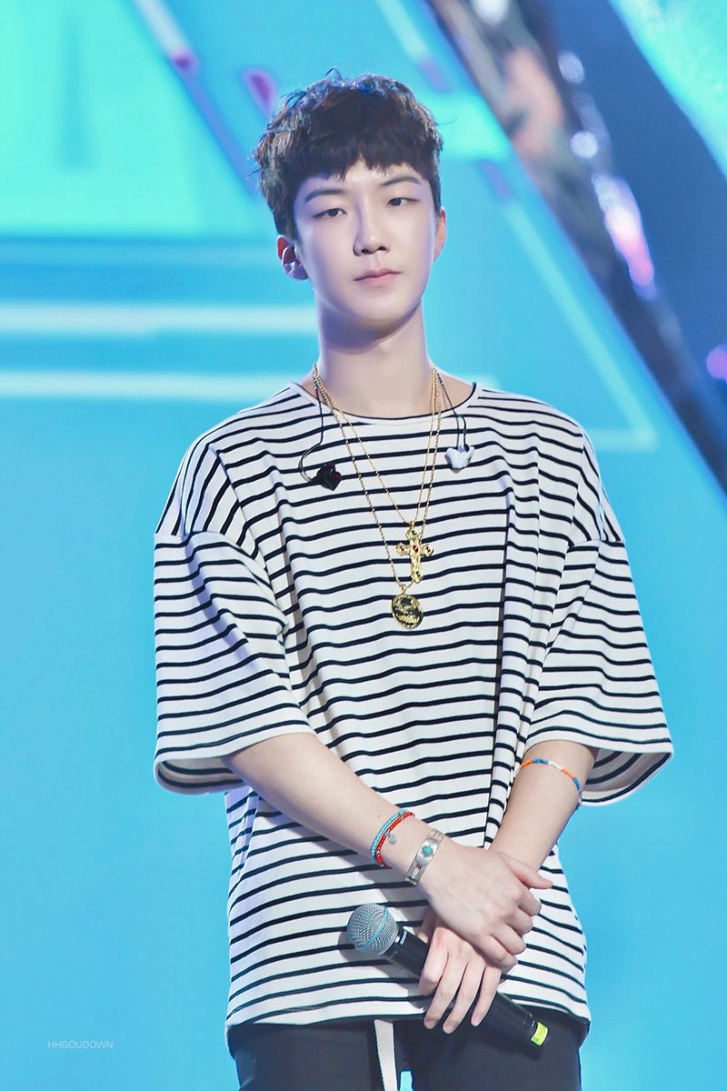 HHGOUDOWN's tweet image. 시간지나 다시만날때 면 처음봤을때 처럼 너의 이름 불를거야🥰

#첫만나

#절대_이승훈_기다려
#이승훈네이름부를게
 
#이승혼 #WINNER #HOONY #위너