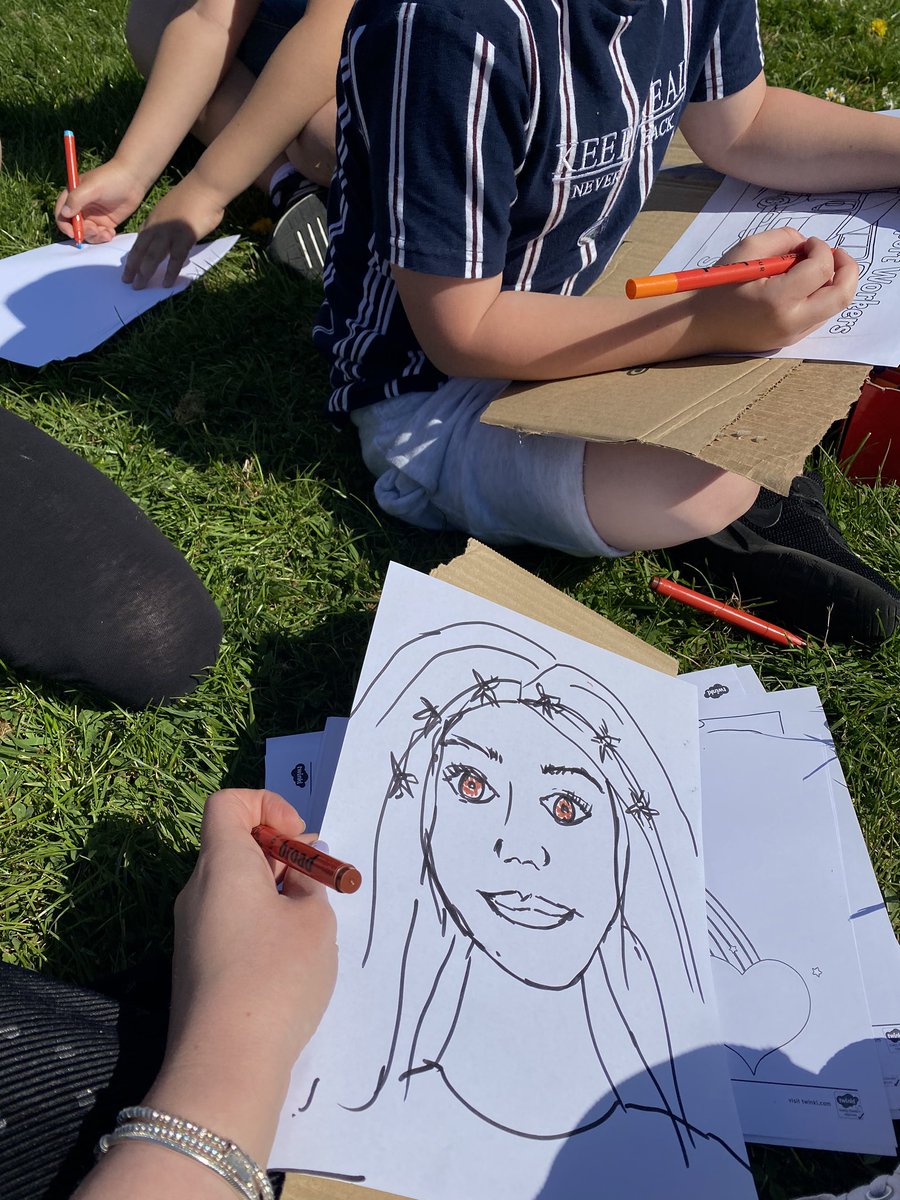 holl88's tweet photo. Day 12 of working with our keyworkers and NHS students- amazing team work and creativity from all - @BdownSchool  our year 7’s leading the younger primary students. Amazing #keyworkers #NHS https://t.co/YxM5G9E6u5