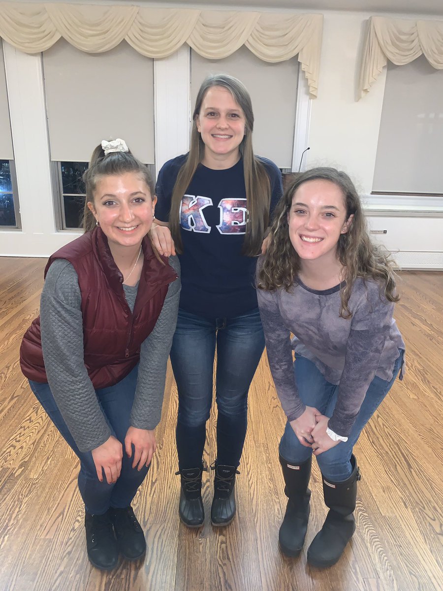 sweettorrie77's tweet photo. ONU provides many opportunities for students to get involved. I knew as an athlete that it may be difficult but joining GreekLife (social & professional) has been a great opportunity for me! #whyD3 #InvolvedAtONU @ONU_SAAC @PBGolfnation https://t.co/zB525rknnG