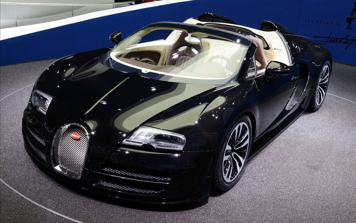 Сколько стоит автомобиль бугатти. Bugatti Вейрон. Bugatti 2009 Veyron centenaire. Bugatti Veyron Grand Sport Vitesse. Бугатти 2013.