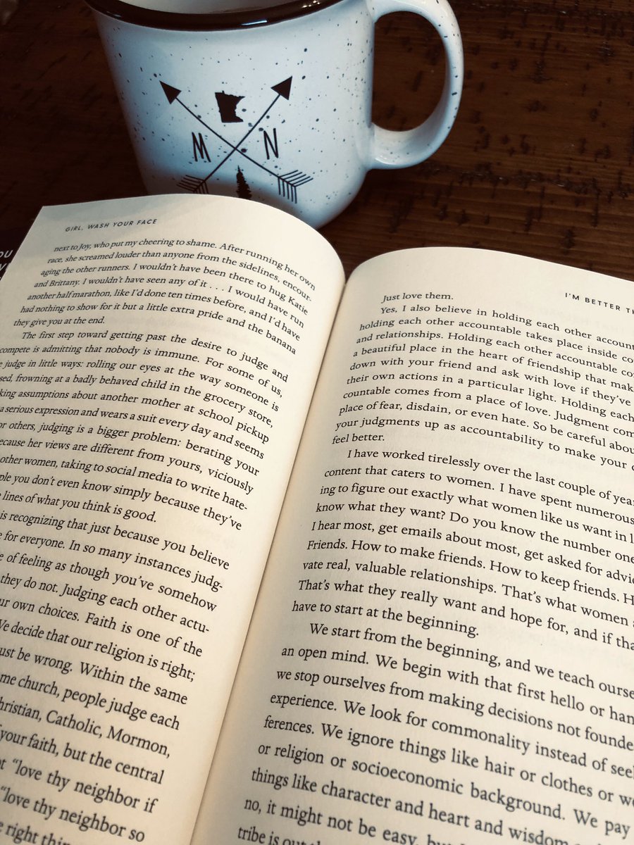 davisk75's tweet photo. Happy Wednesday &amp; thank you @jm_kiel for the time this morning 📖☕️ #selfcare #mckinleystrong https://t.co/diLa6nQrco