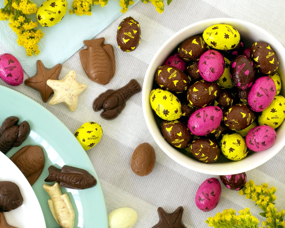 Pour apporter un peu de douceur aux personnels soignants, ce sont plusieurs milliers d’œufs en chocolat <a href="/_revillon/">Révillon Chocolatier</a>, destinés aux résidences <a href="/Pierre_vacances/">Pierre & Vacances</a>, qui ont été livrés à l'hôpital de #Pontoise, de #MagnyEnVexin et de #Melun. #PrenezSoinDeVous #Ensembleséparement