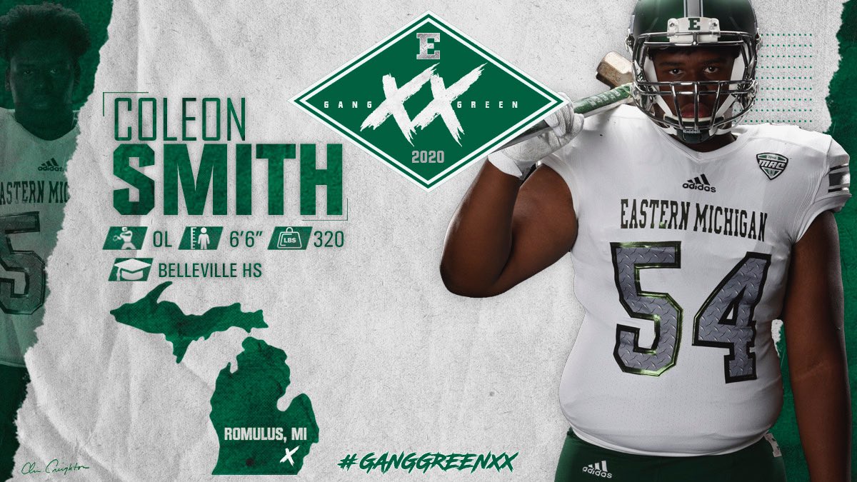 D1coleonsmith's tweet photo. 🦅💚EMU 24 #GoEagles #Ganggreenxx https://t.co/qmgtX9H4QR