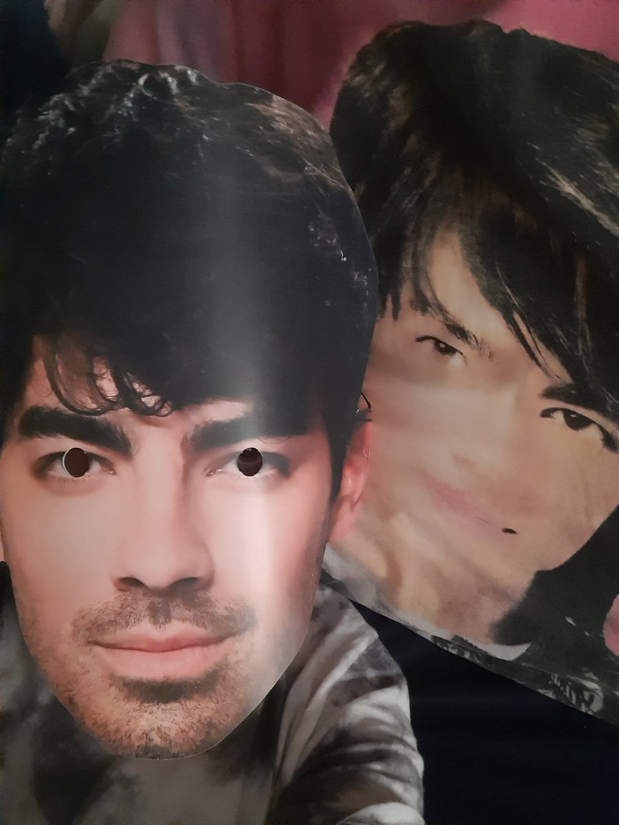 Laura1375's tweet photo. @TheJonasScoop @joejonas My first pick for #JoeTambo is the one and only @jbmemefactory
Look how talented Meme is She blows me away with her creativity Imagine her with a #Tambo You will be laughing for weeks I hope that moment comes true for her and for us We need to laugh Joe! More than ever before β€ https://t.co/xaOeZBfKNN