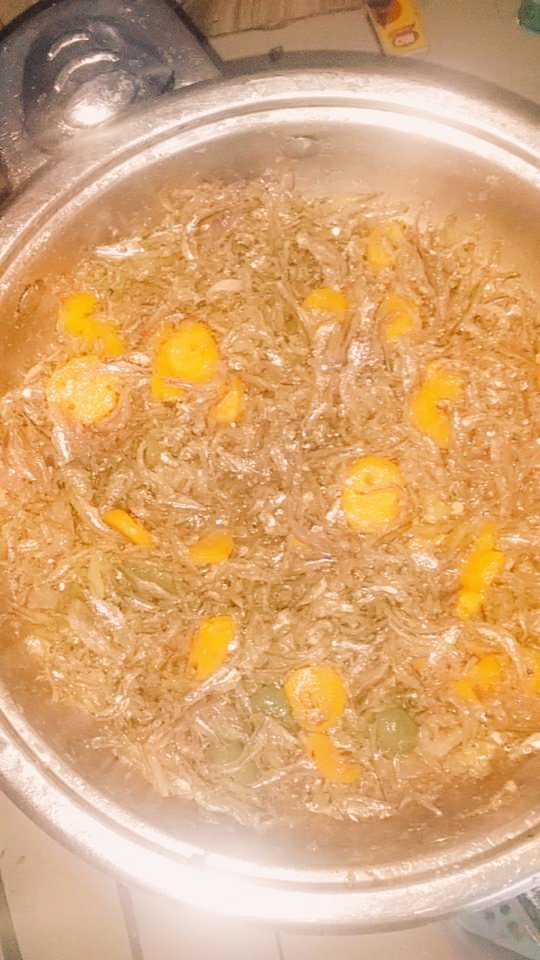 doy_mkwepu's tweet image. Mapenzi yana nguvu na dagaa nimejua kupika🤣🤣💕