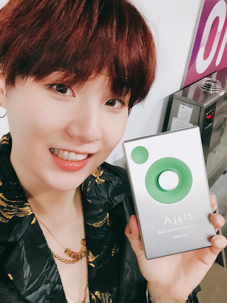 Yoongi with trophies, an endless love - a thread