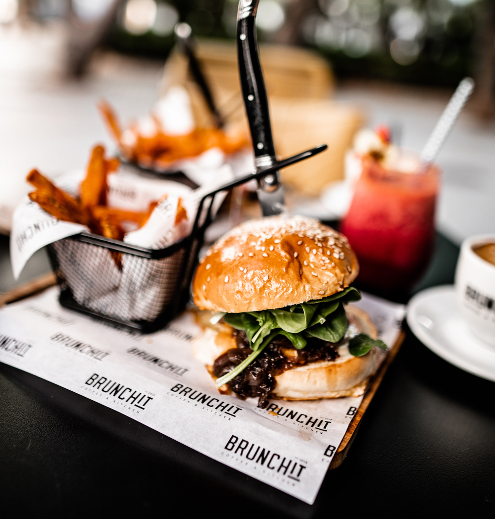 With more and more restaurants, food trucks and cafes turning to #takeout and offering delivery services, we're here to support you with your food packaging needs. Make sure your #food arrives with your branding in place....  
#foodpresentation