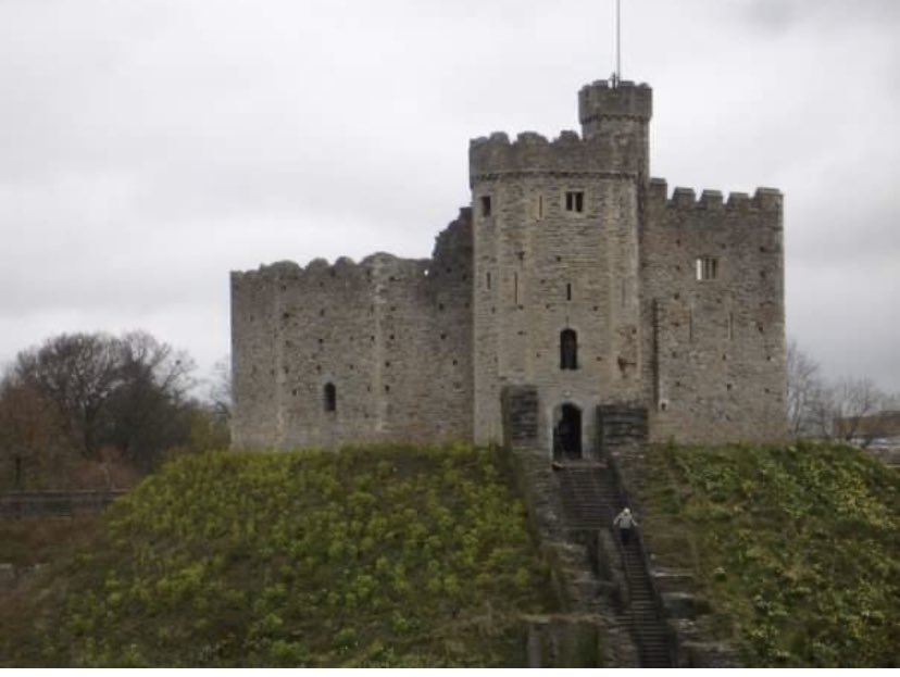 Hey let’s do a castles mini-thread. Why not? Feeling nostalgic and I took a LOT of pictures of castles. Here’s Cardiff Castle, a Norman motte and bailey (shown) surrounded by an 18th (19th?) century castle-like residence